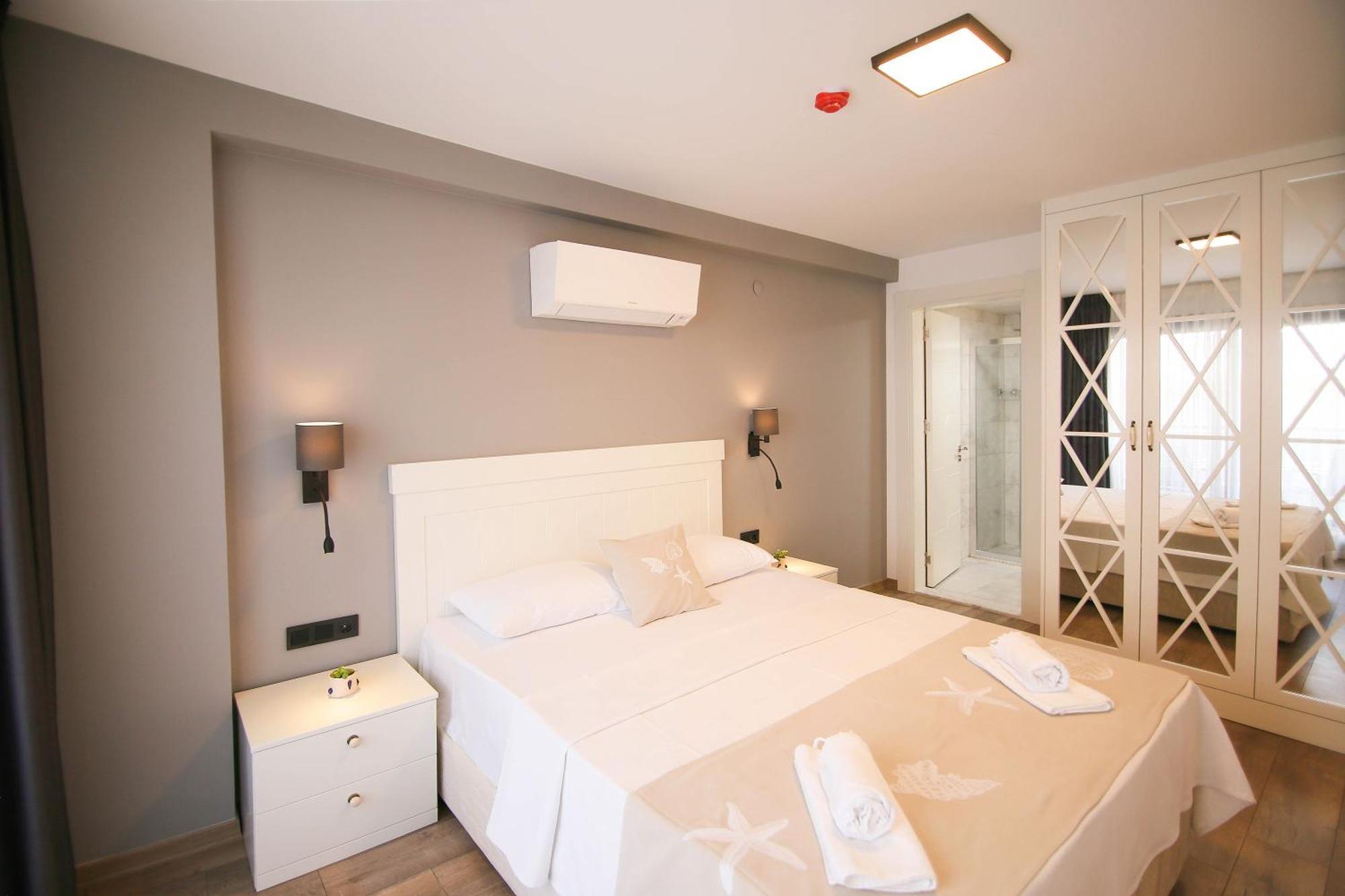 Krem Marin Otel Çeşme Kültér fotó